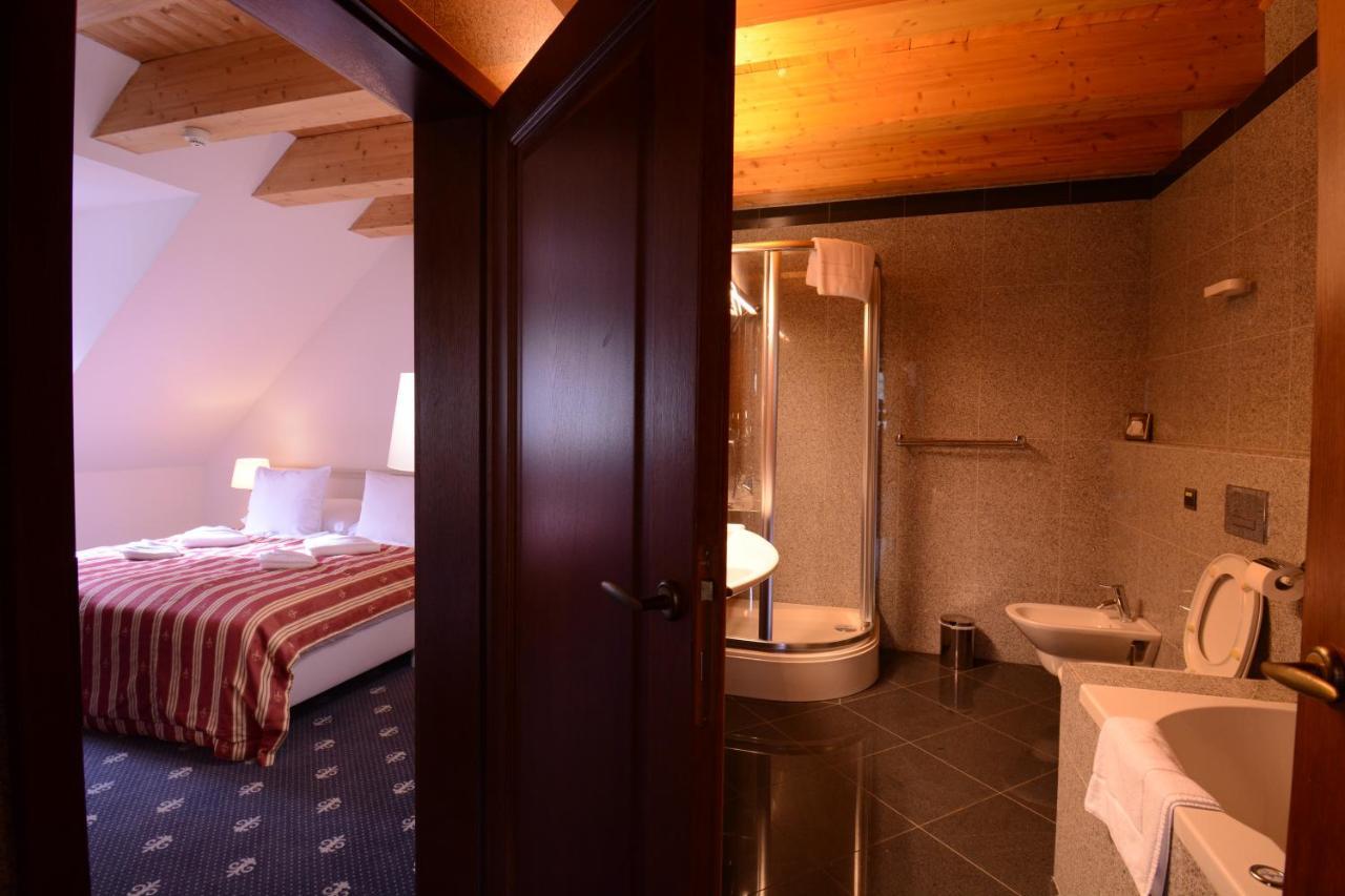 Hotel Hradna Brana 布拉迪斯拉发 外观 照片