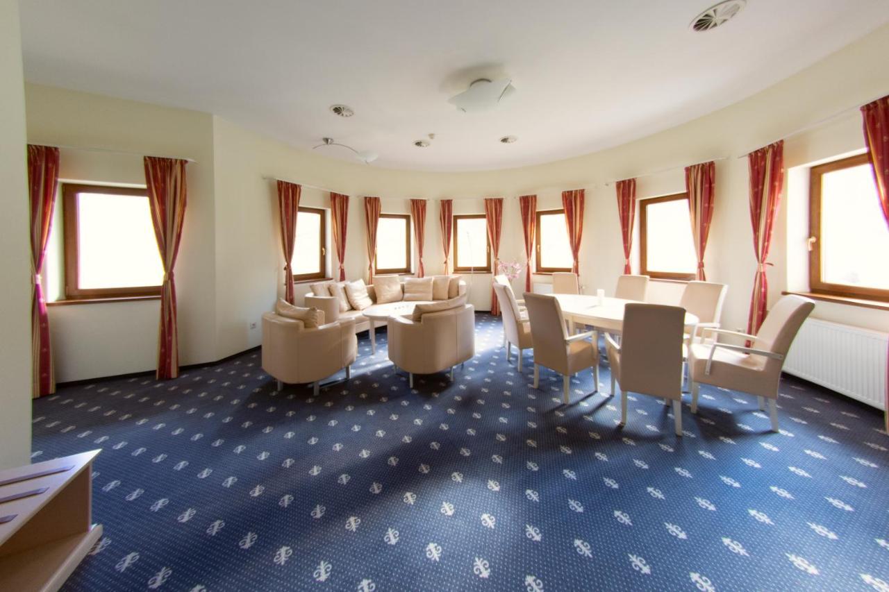 Hotel Hradna Brana 布拉迪斯拉发 外观 照片