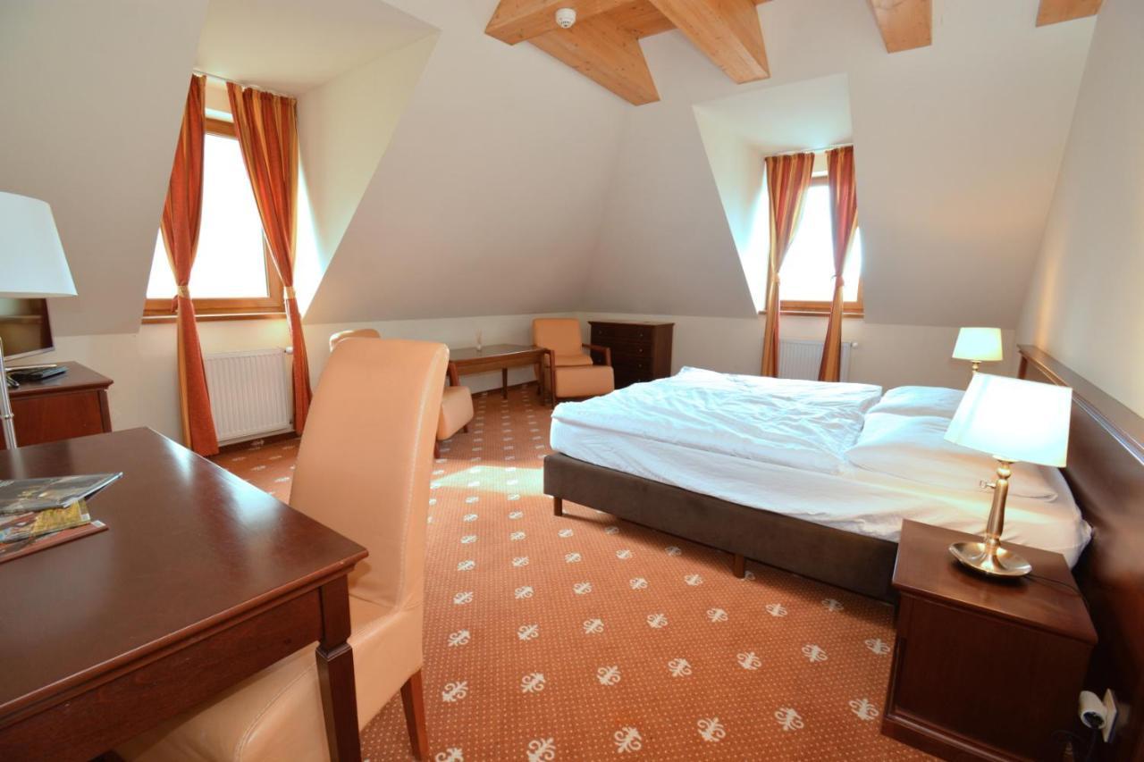 Hotel Hradna Brana 布拉迪斯拉发 外观 照片